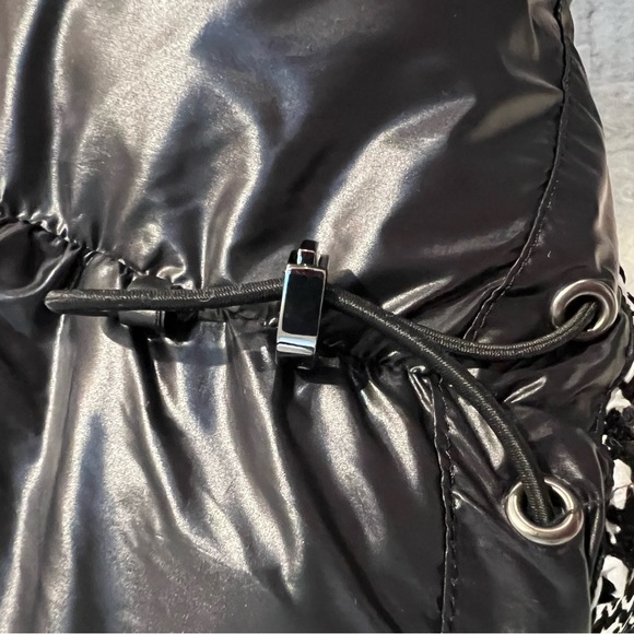 Mackage Houndstooth Down Jacket with Sherpa Collar - Picture 8 of 13